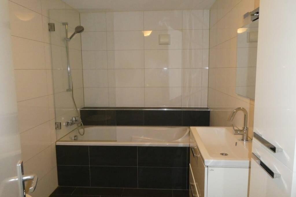 Huis Bij De Catalpa Dordrecht Zewnętrze zdjęcie